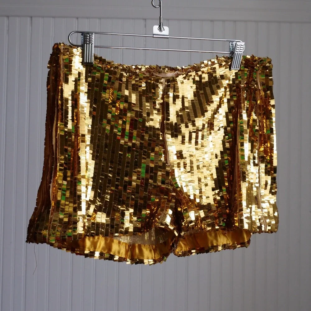 Fun‎ 90s gold sequined mini party shorts - Picture 6 of 8